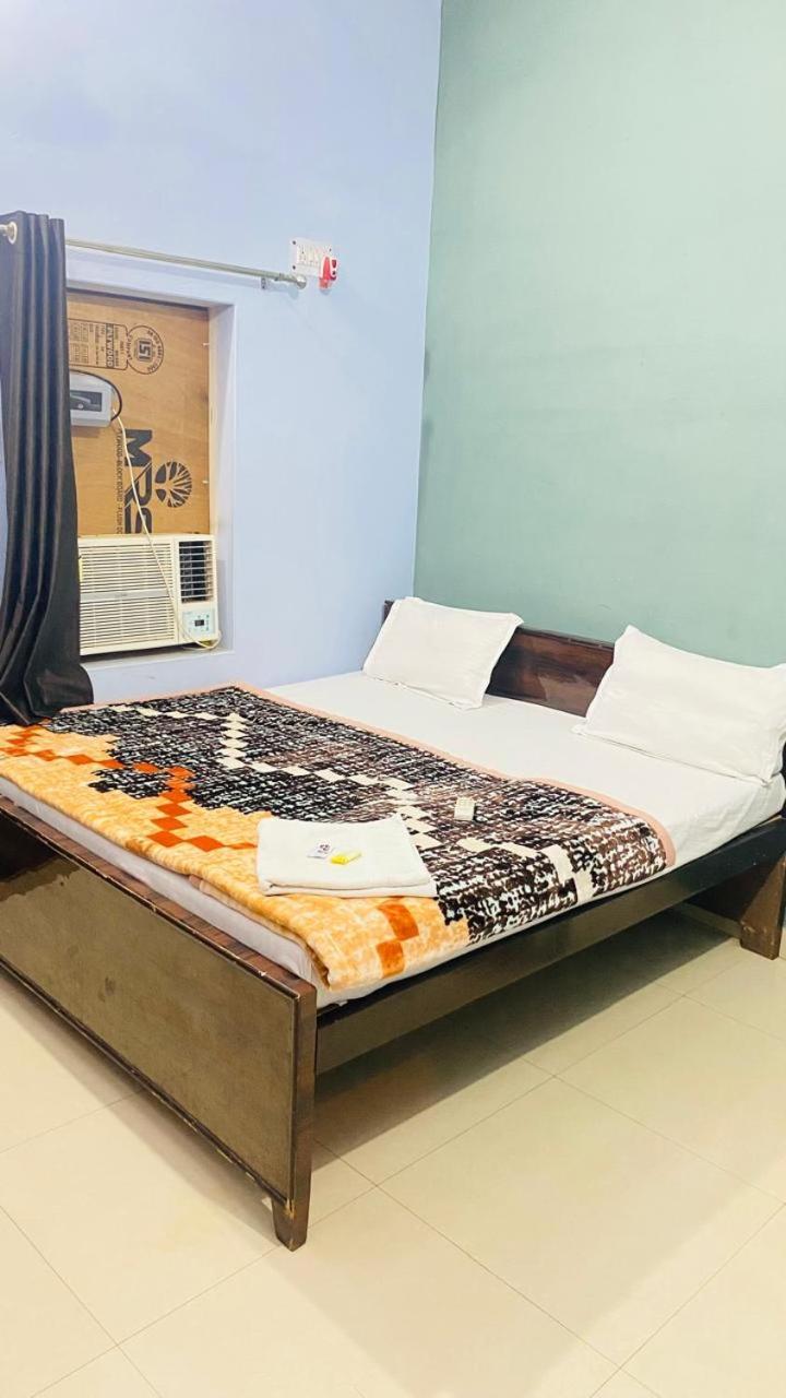 Ram Paying Guest House & Hostel Near By Krishna Janmabhoomi Mathura Exterior photo
